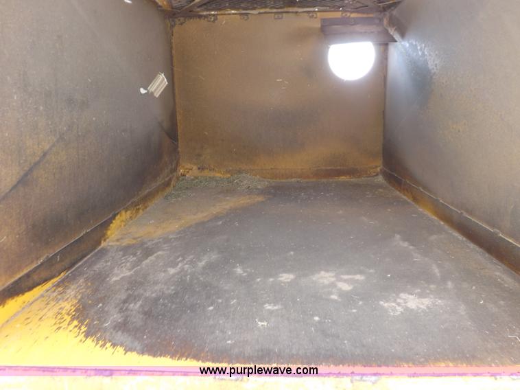 image for item I7621 2003 Hustler 4500 lawn mower