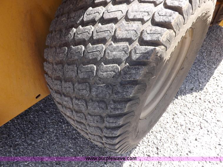 image for item I7621 2003 Hustler 4500 lawn mower