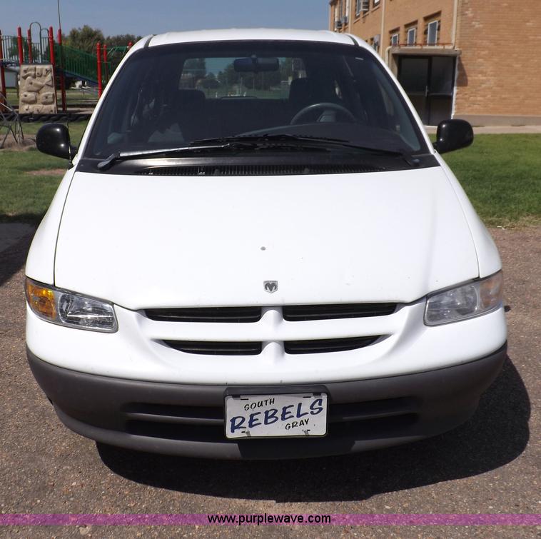image for item I7623 1998 Dodge Caravan van