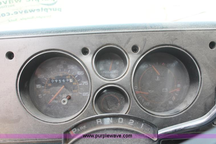 image for item I8084 1989 Chevrolet Sport Van