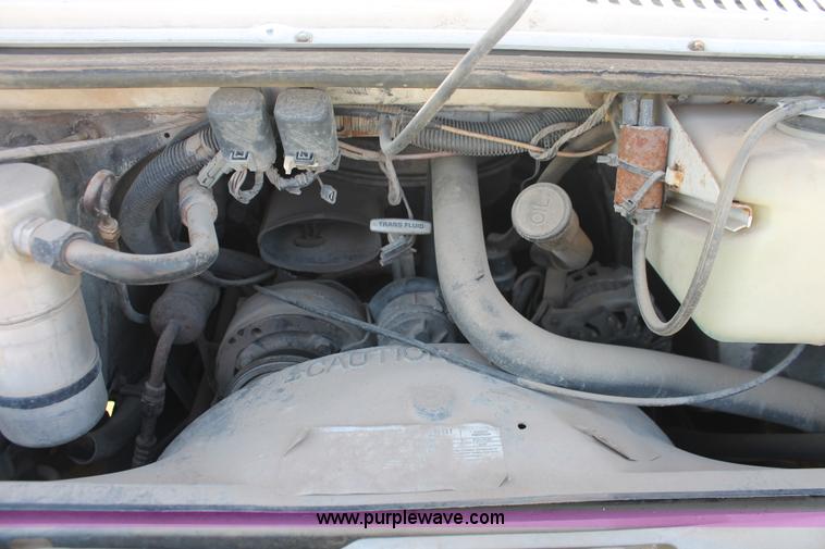 image for item I8084 1989 Chevrolet Sport Van