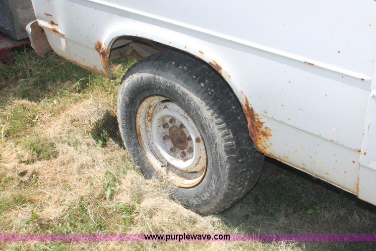 image for item I8084 1989 Chevrolet Sport Van