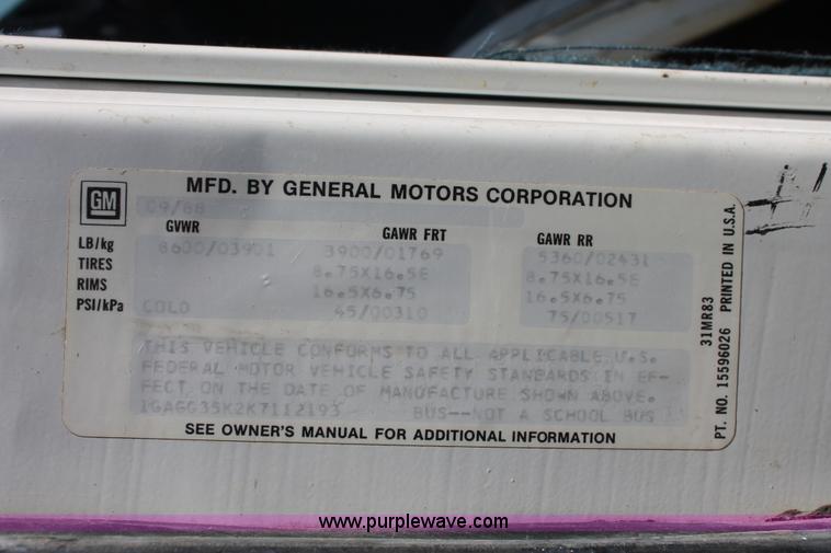 image for item I8084 1989 Chevrolet Sport Van