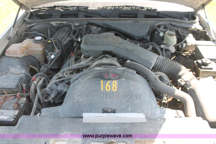 image for item I8086 1995 Ford Crown Victoria Police Interceptor