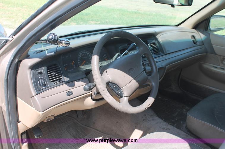 image for item I8088 1997 Ford Crown Victoria Police Interceptor