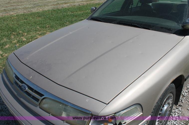 image for item I8088 1997 Ford Crown Victoria Police Interceptor