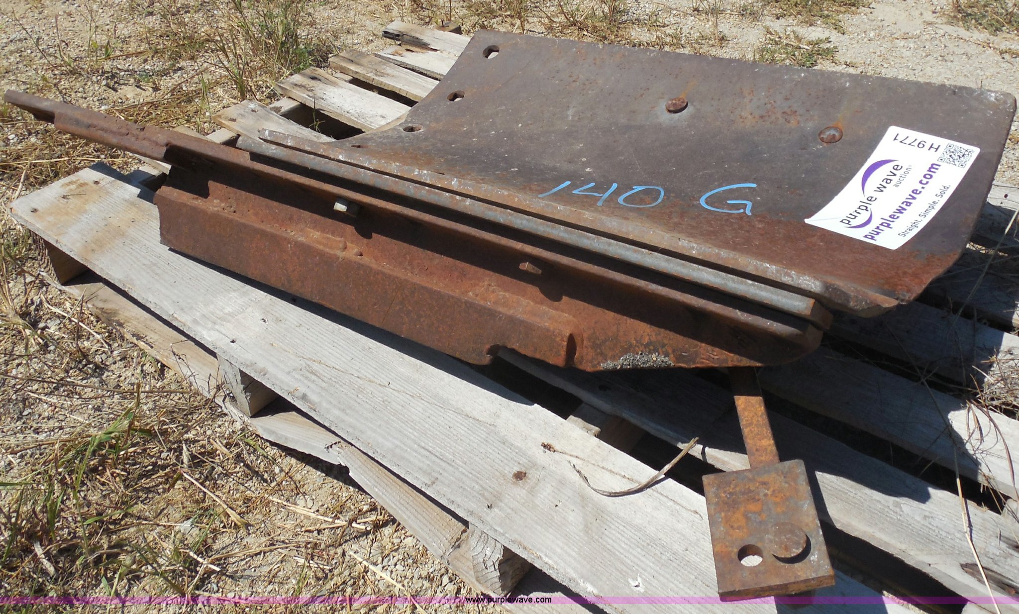 Caterpillar 140G motor grader blade extension in Washington, KS Item