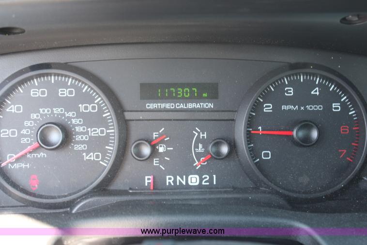 image for item AU9374 2007 Ford Crown Victoria Police Interceptor