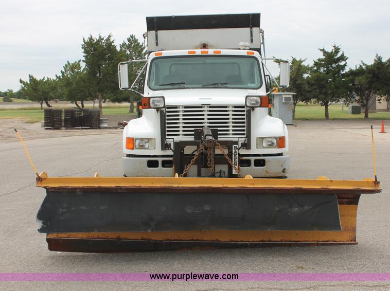 image for item H6360 1996 International 4900 flatbed dump truck