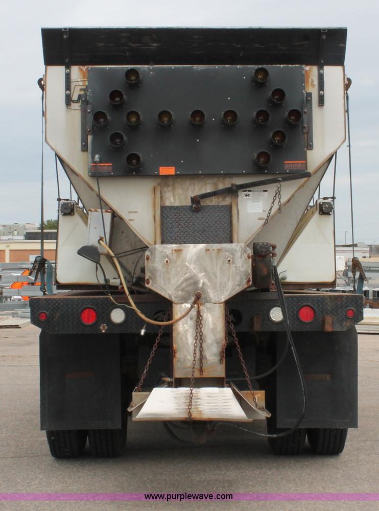 image for item H6360 1996 International 4900 flatbed dump truck