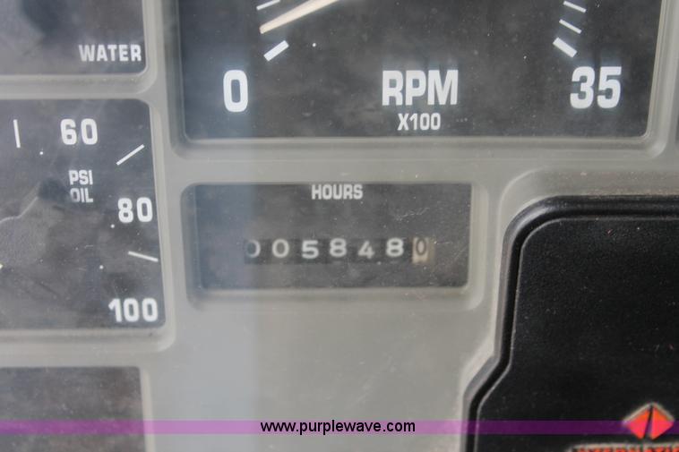 image for item H6360 1996 International 4900 flatbed dump truck