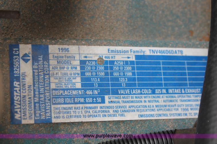 image for item H6360 1996 International 4900 flatbed dump truck