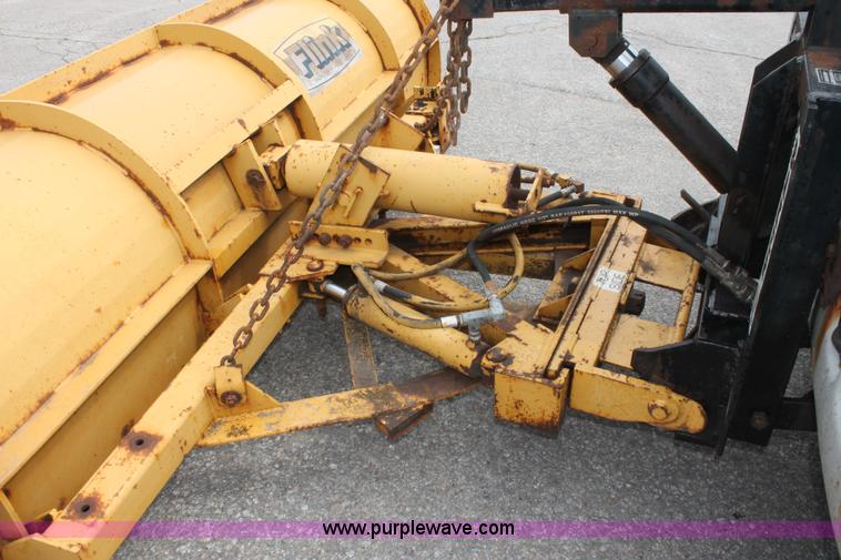 image for item H6360 1996 International 4900 flatbed dump truck