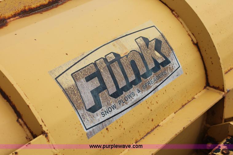 image for item H6360 1996 International 4900 flatbed dump truck