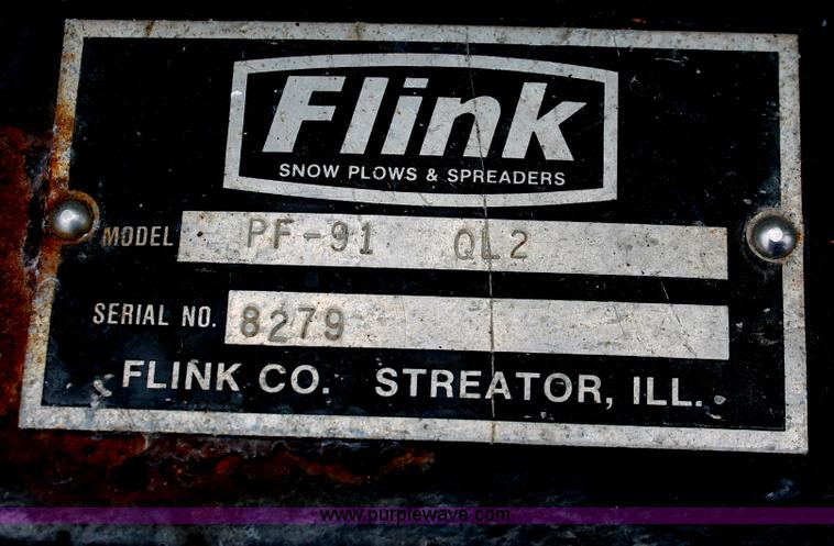 image for item H6360 1996 International 4900 flatbed dump truck