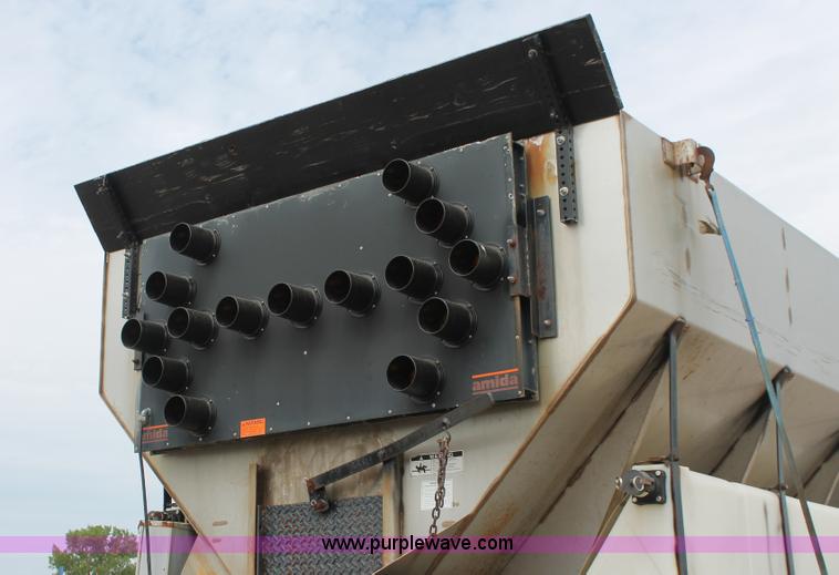 image for item H6360 1996 International 4900 flatbed dump truck