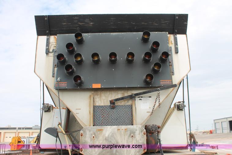 image for item H6360 1996 International 4900 flatbed dump truck