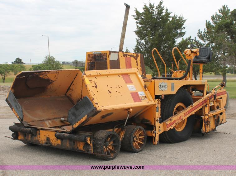 image for item H6361 Blaw-Knox PF-120H paver