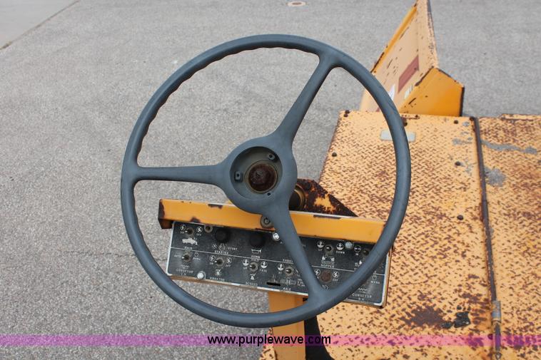 image for item H6361 Blaw-Knox PF-120H paver