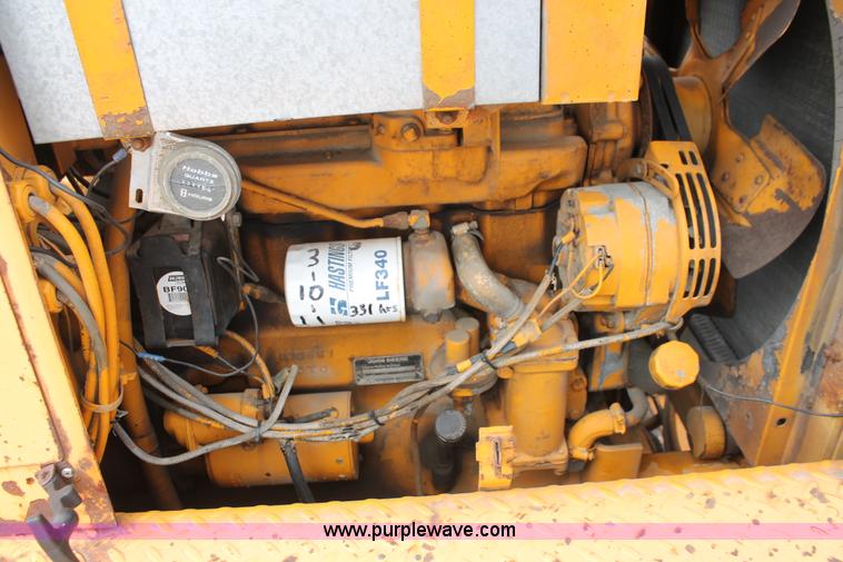 image for item H6361 Blaw-Knox PF-120H paver