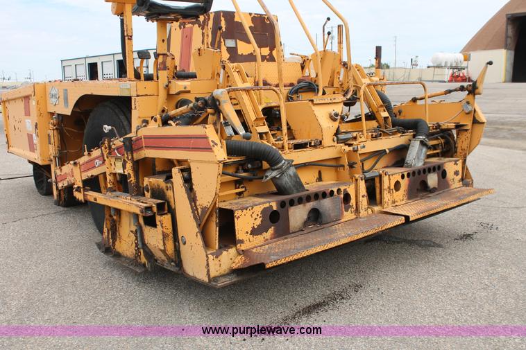 image for item H6361 Blaw-Knox PF-120H paver