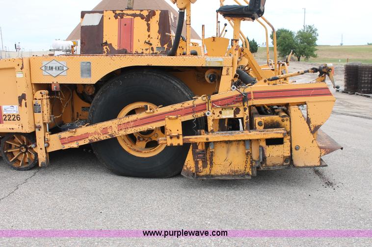 image for item H6361 Blaw-Knox PF-120H paver