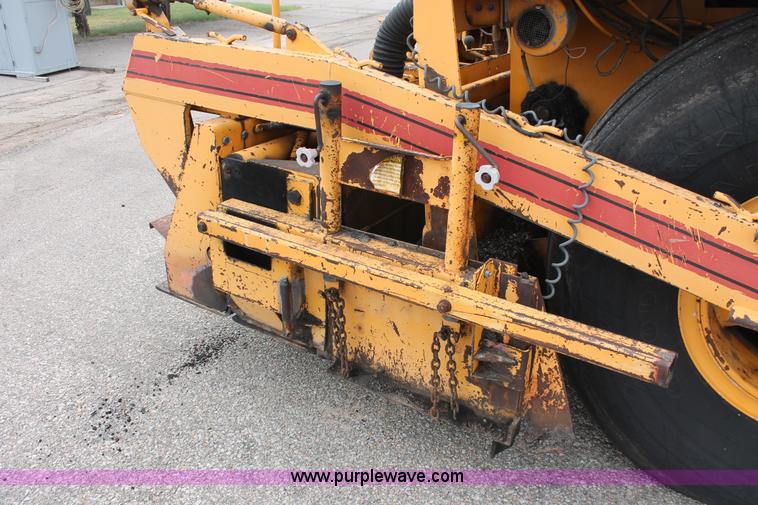 image for item H6361 Blaw-Knox PF-120H paver