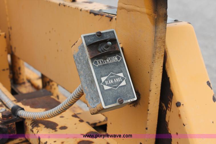 image for item H6361 Blaw-Knox PF-120H paver