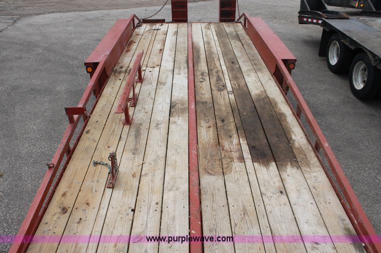 image for item H6364 2005 Belshe equipment trailer