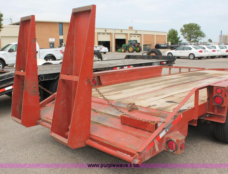 image for item H6364 2005 Belshe equipment trailer