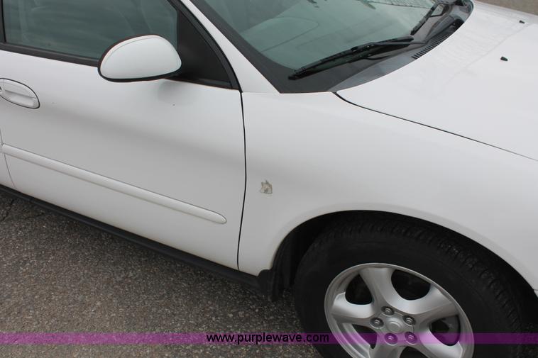 image for item H6368 2002 Ford Taurus SE