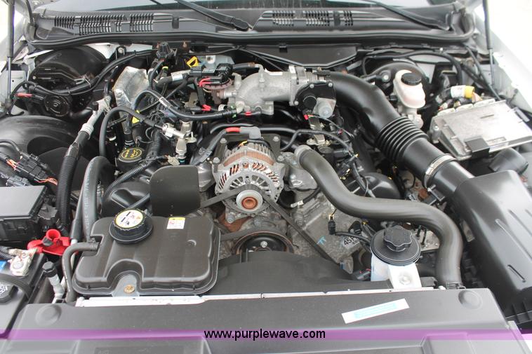 image for item H6372 2008 Ford Crown Victoria Police Interceptor