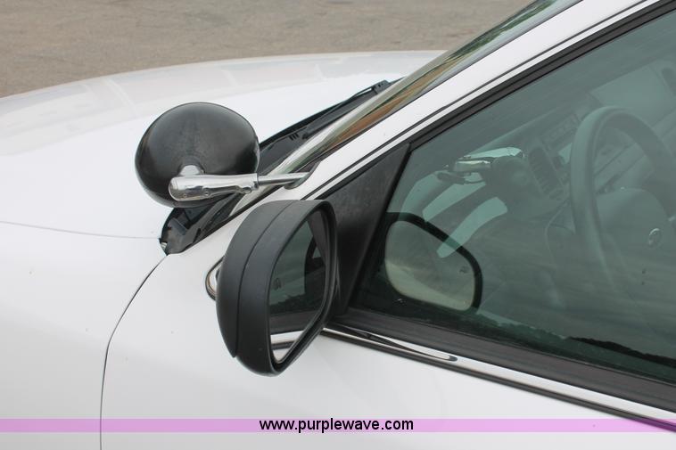 image for item H6372 2008 Ford Crown Victoria Police Interceptor