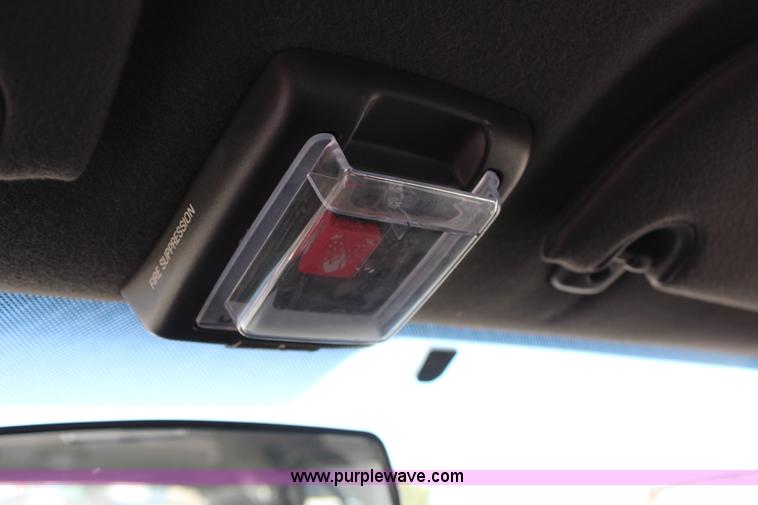 image for item H6989 2006 Ford Crown Victoria Police Interceptor