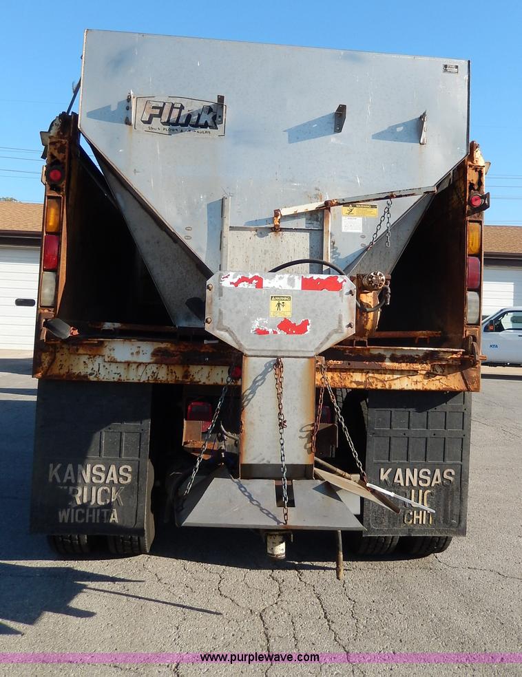 image for item H9706 2000 International 4900 dump truck