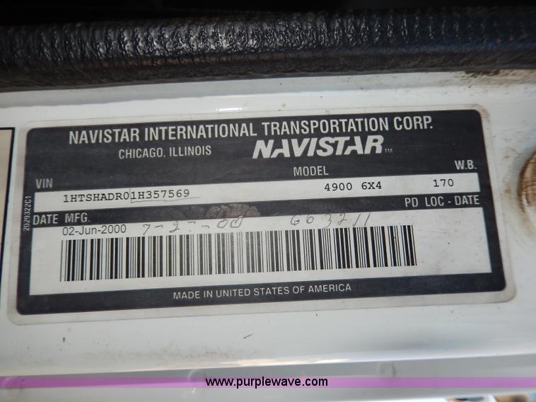 image for item H9707 2001 International 4900 dump truck