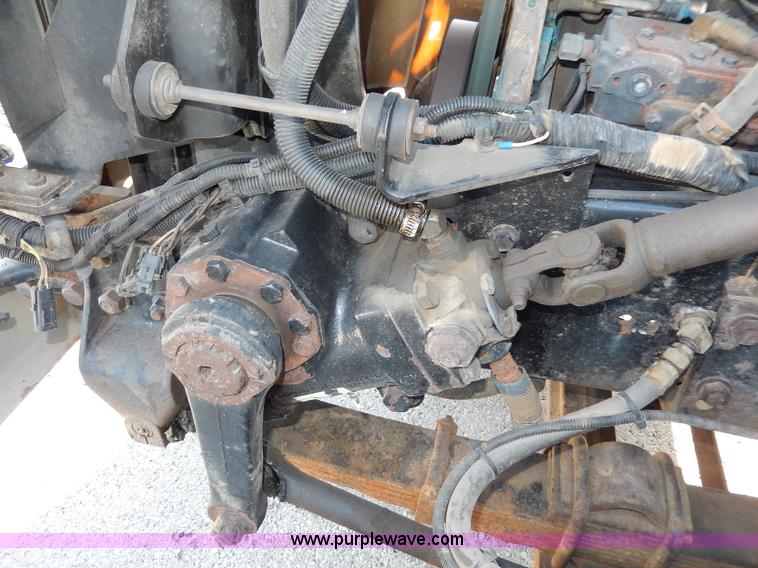 image for item H9708 2000 International 4900 dump truck