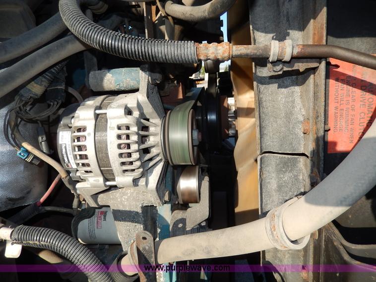 image for item H9708 2000 International 4900 dump truck