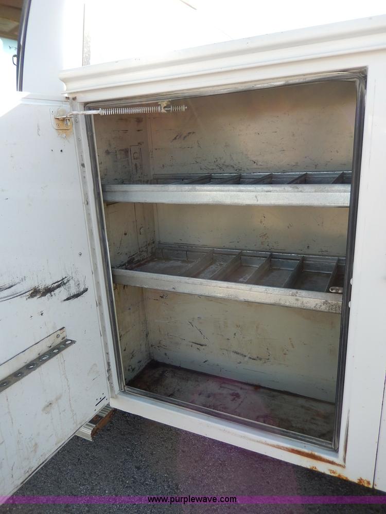 image for item H9709 2008 Ford F250 Super Duty XLT utility truck