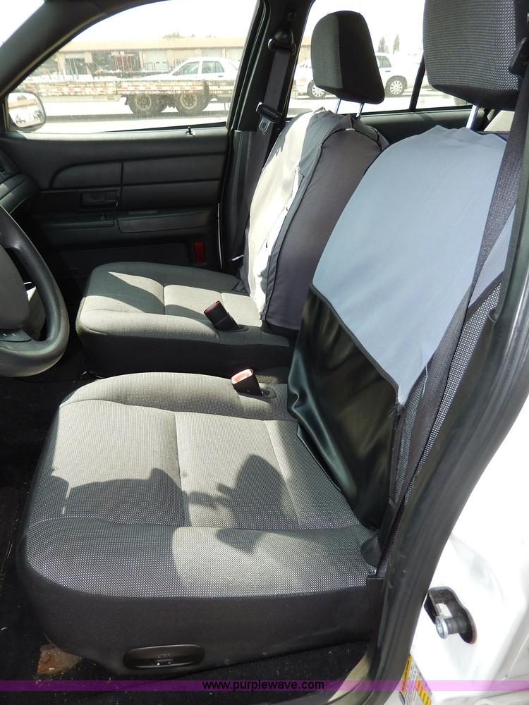 image for item H9729 2010 Ford Crown Victoria Police Interceptor