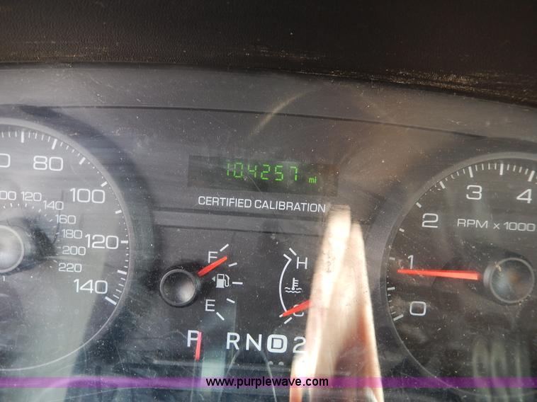 image for item H9729 2010 Ford Crown Victoria Police Interceptor