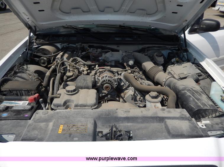 image for item H9729 2010 Ford Crown Victoria Police Interceptor