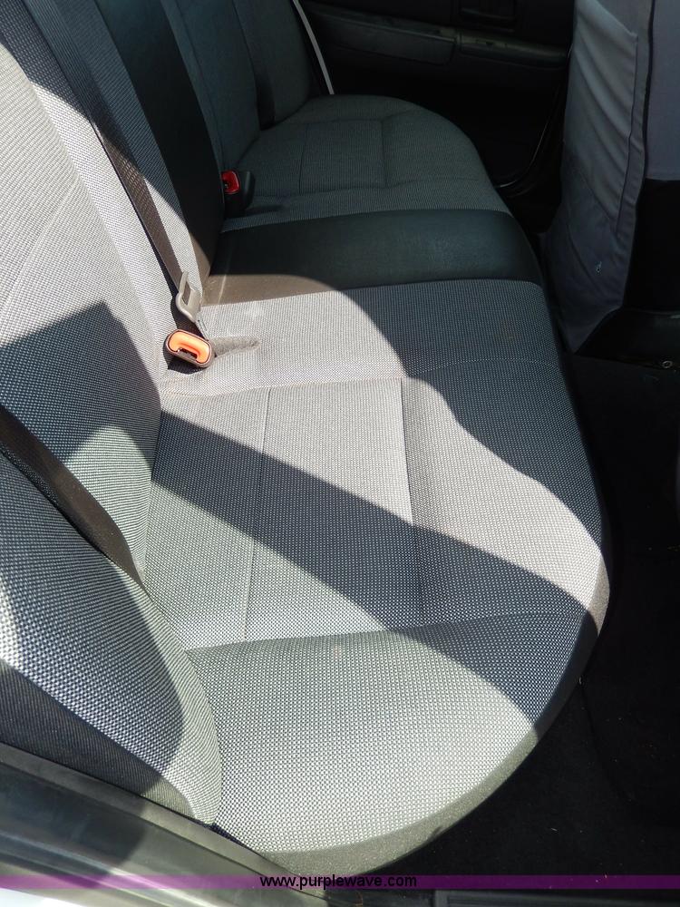 image for item H9729 2010 Ford Crown Victoria Police Interceptor