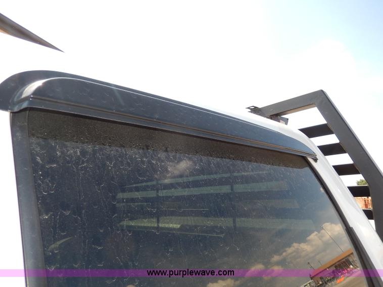 image for item H9732 2008 Chevrolet Silverado 1500 Crew Cab pickup truck