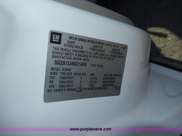 image for item H9732 2008 Chevrolet Silverado 1500 Crew Cab pickup truck