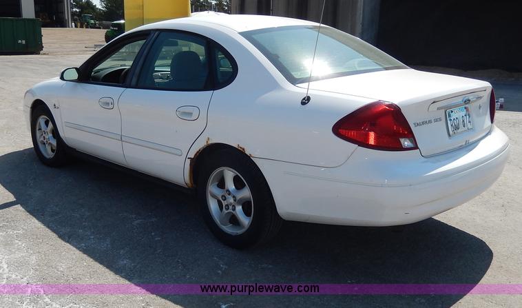 image for item H9735 2000 Ford Taurus SE SVG