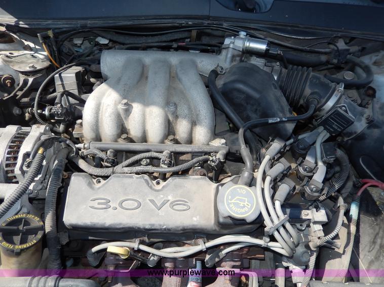 image for item H9735 2000 Ford Taurus SE SVG