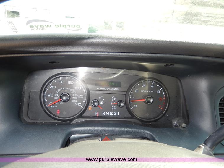 image for item H9736 2008 Ford Crown Victoria Police Interceptor