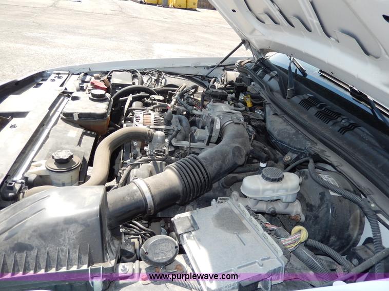 image for item H9736 2008 Ford Crown Victoria Police Interceptor