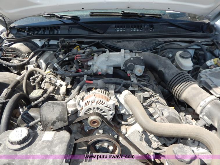 image for item H9736 2008 Ford Crown Victoria Police Interceptor